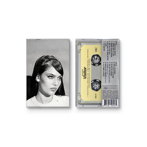 シエナ・スパイロ / Visitor (Deluxe Unplugged) Store Exclusive Cassette【輸入盤】【UNIVERSAL MUSIC STORE限定盤】【カセットテープ】