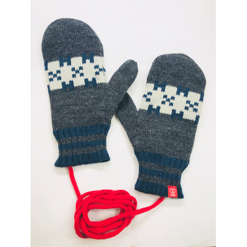 ヴァリアス・アーティスト / Augusta HAND × HAND(Winter Gift Box)【UNIVERSAL MUSIC STORE限定盤】【アンコール受付】【CD】【+Blu-ray】【+ブックレット】【+グッズ】