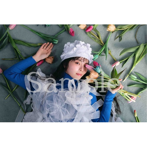 Kawaguchi Yurina / 川口ゆりな2023.04-2024.03カレンダーブック~花束~