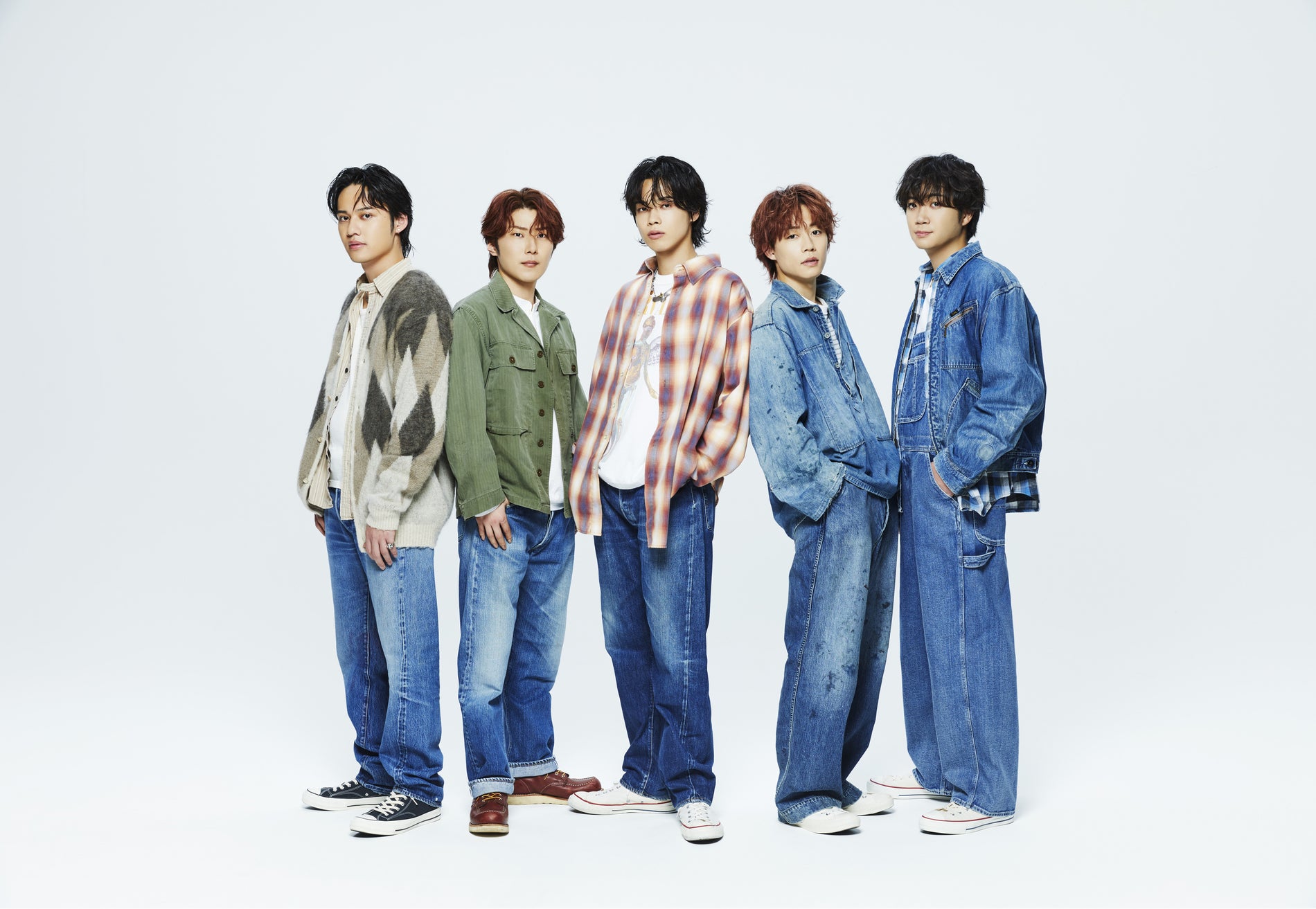 コムドット – UNIVERSAL MUSIC STORE