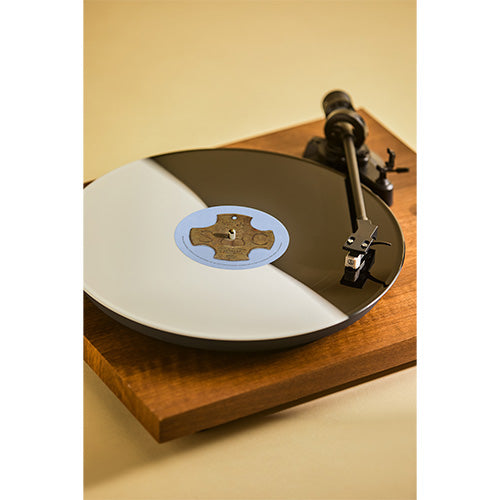 サブリナ・カーペンター / Man's Best Friend Alt Cover Vinyl【輸入盤】【UNIVERSAL MUSIC STORE限定盤】【1LP】【カラー盤】【アナログ】