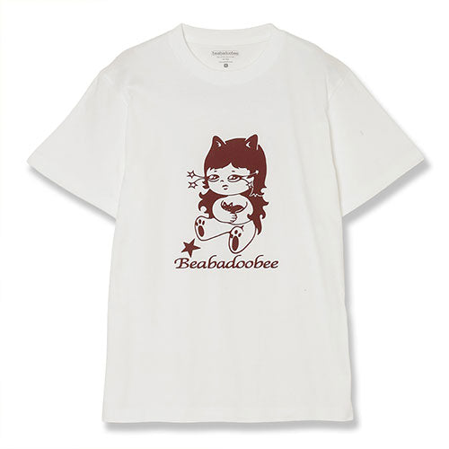 ビーバドゥービー / Beabadoobee Pop Up Store 2025 Beabadoobee Back Neck Logo S/S Tee【White】【グッズ】