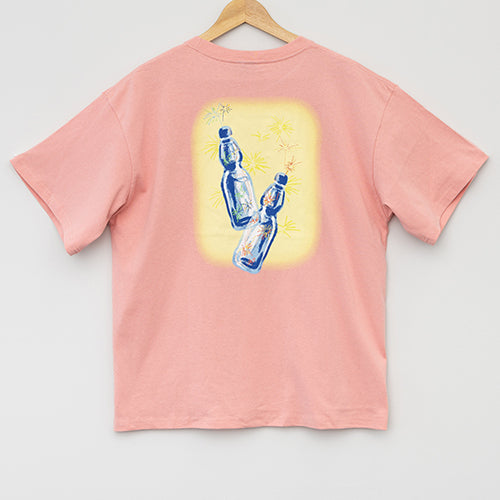 King & Prince / ロゴ＆ラムネイラストTシャツ コーラルピンク【King & Princeとうちあげ花火2025】【事後販売】