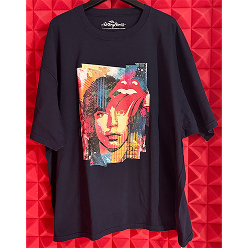 ザ・ローリング・ストーンズ / RS No,9 Harajuku The Rolling Stones Black And Blue Mick Jagger Graphic S/S Tee Navy【グッズ】