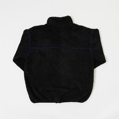 Ado / Ado 5th Anniversary Exhibition “Adotomy” ボアフリース