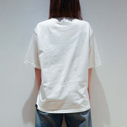 ヨルシカ / ＜受注販売＞二人称展　Tシャツ B　White【グッズ】