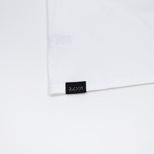 ヨルシカ / ＜受注販売＞二人称展　Tシャツ B　White【グッズ】