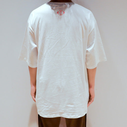 ヨルシカ / ＜受注販売＞二人称展　Tシャツ C　White【グッズ】