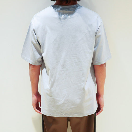 ヨルシカ / ＜受注販売＞二人称展　Tシャツ C　Blue Gray【グッズ】