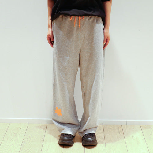 ヨルシカ / ＜受注販売＞二人称展　スウェットパンツ【グッズ】