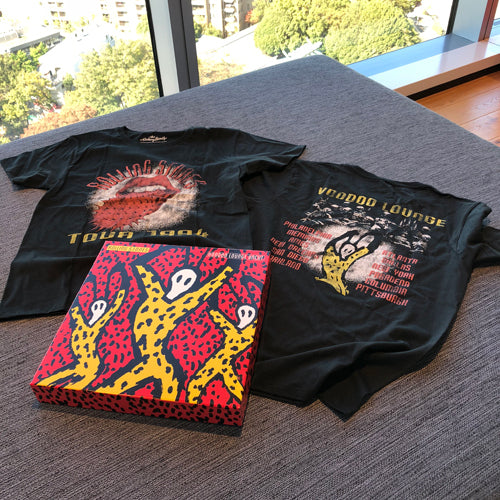 ザ・ローリング・ストーンズ / ヴードゥー・ラウンジ・アンカット【スーパー・デラックス・エディション】【UNIVERSAL MUSIC STORE 限定盤】【DVD】【SD ブルーレイ】【2CD】【3LP】【3LPカラー(レッド)】【 +Ｔシャツ】【DVD】