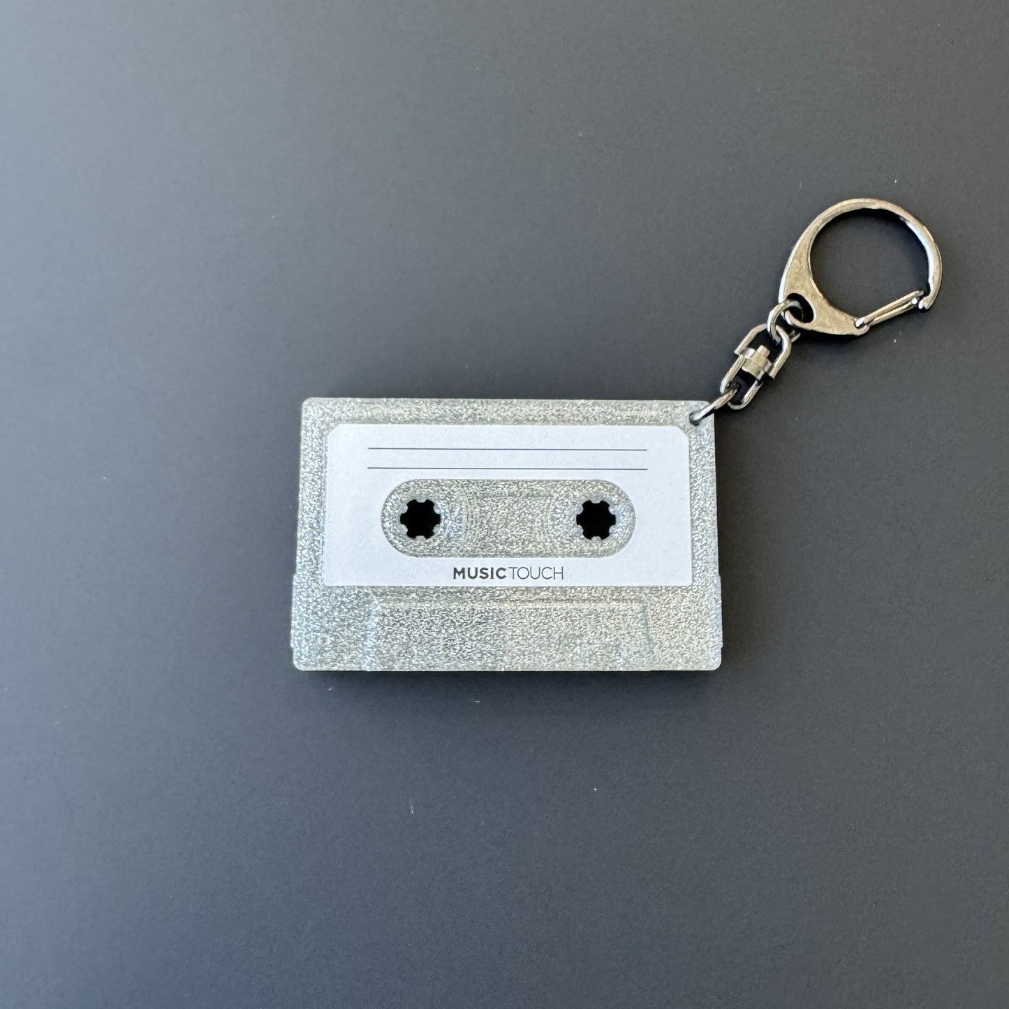 V．A． / MUSIC TOUCH カセットキーホルダー【シルバー】【グッズ】