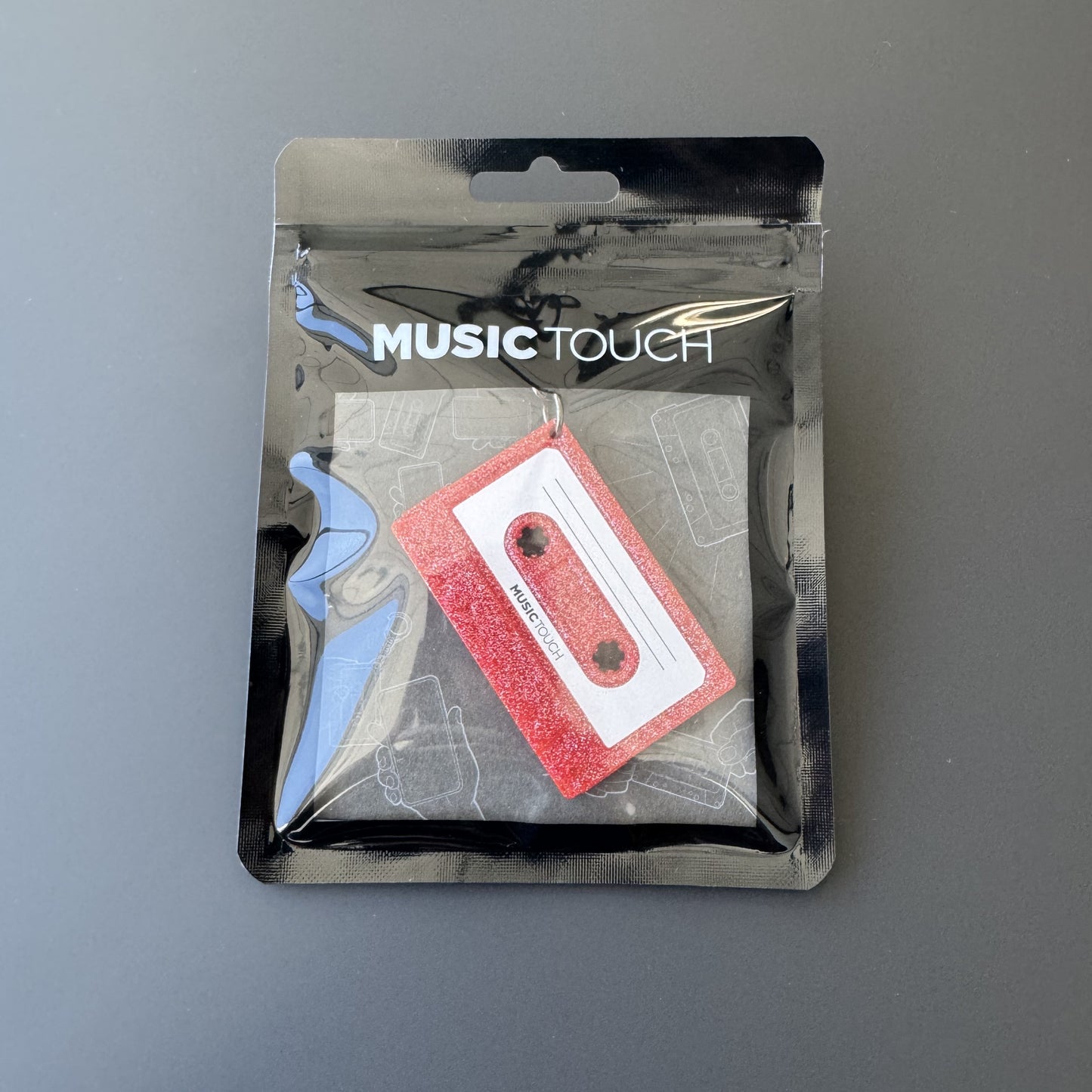 V．A． / MUSIC TOUCH カセットキーホルダー【ルビー】【グッズ】