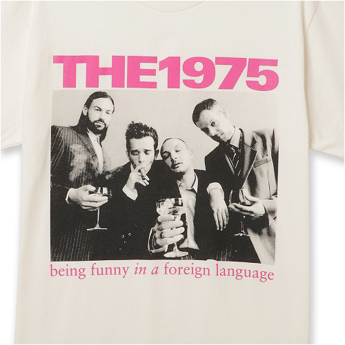 Being Funny S/S Tee【グッズ】 | THE 1975 | UNIVERSAL MUSIC STORE