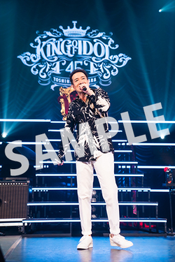 田原俊彦 / 45th ANNIVERSARY DOUBLE ‘T’ TOUR 2024【DVD】 / ２Lサイズ生写真（12.7cm×17.8cm）